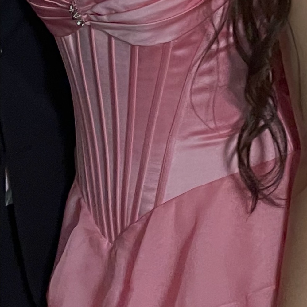 Elegant Pink Satin Prom Dress